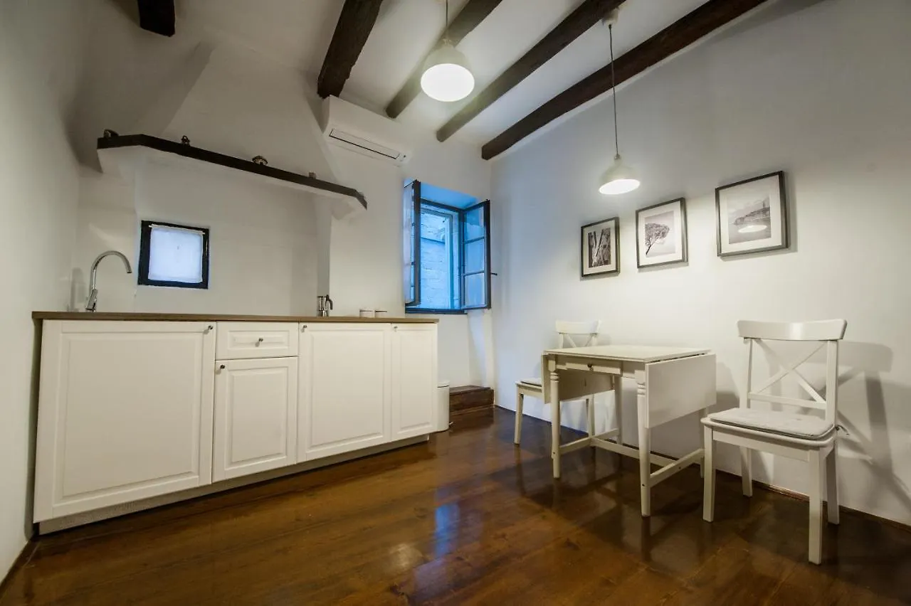 Studio Apartment Casa Di Pietra Rovinj